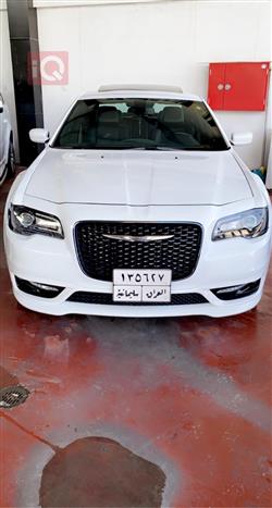 کرایسلەر 300